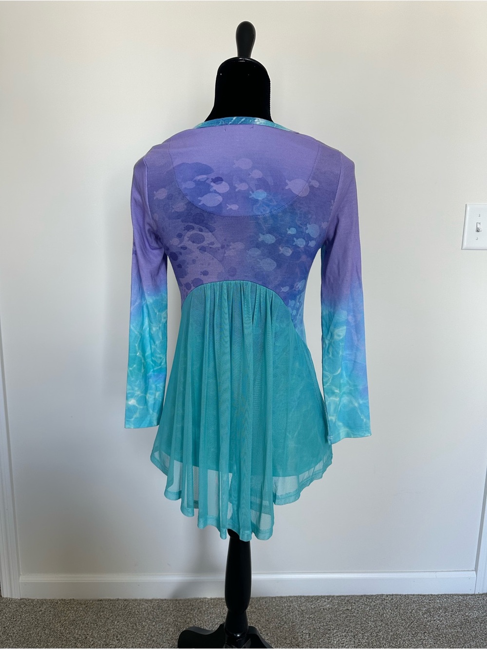 Women’s One World Pisces Zodiac 3/4 Sleeve Shirt - Picture 5 of 6